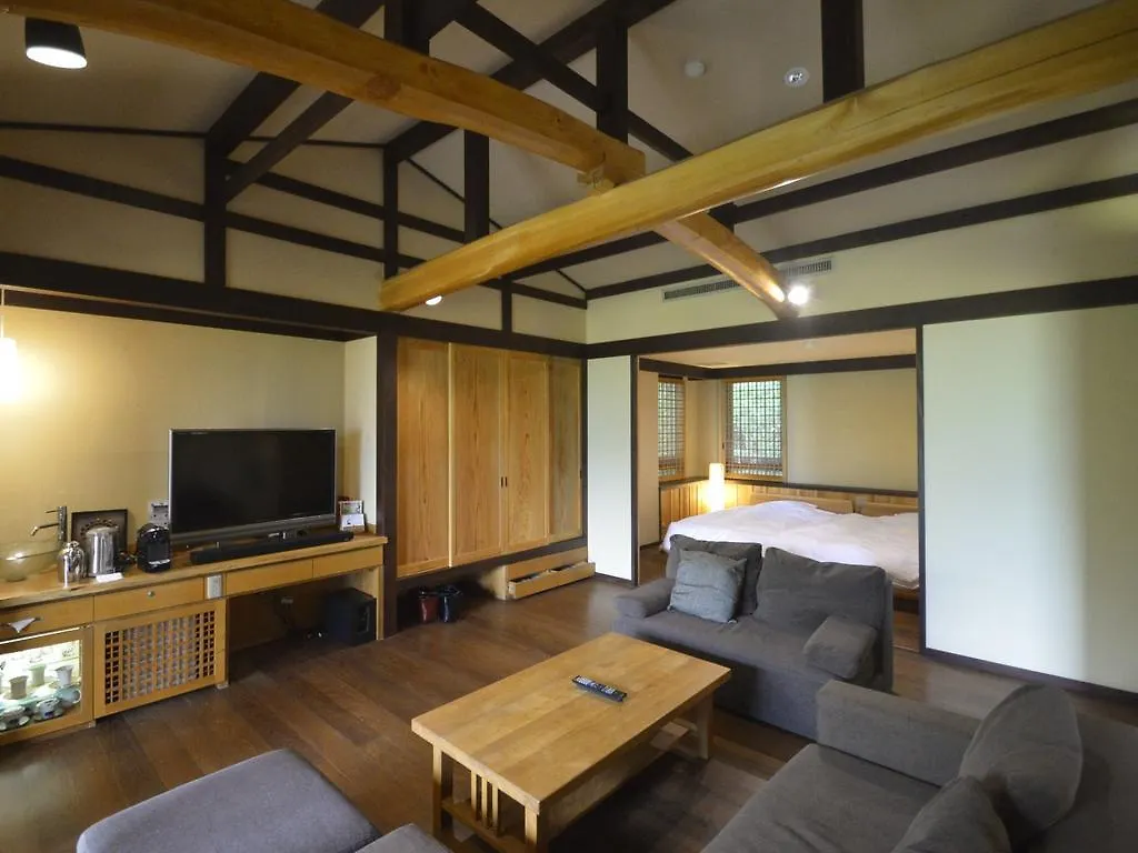 Gora Hanaougi Hakone
